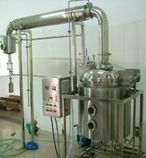 实验型与工业型植物精油提取设备 从微观探秘到宏大规模的生产之道